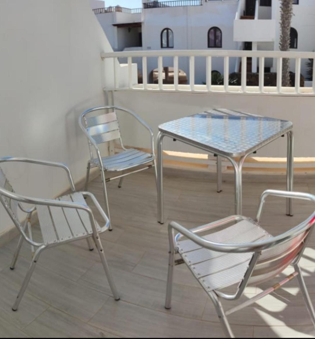 Pistachio Apartment Lanzarote Apartment Costa Teguise Extérieur photo